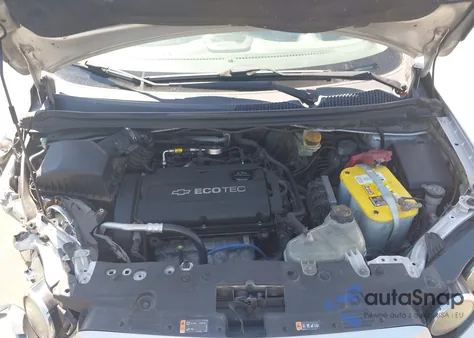 2014 Chevrolet Sonic Lt Manual из США, поврежденный, VIN 1G1JD5SHXE4235815